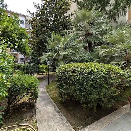 Apartment Isolina 63 Rome